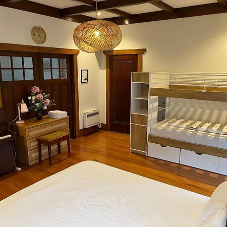 Bayswater Homestay Оукланд Екстериор снимка
