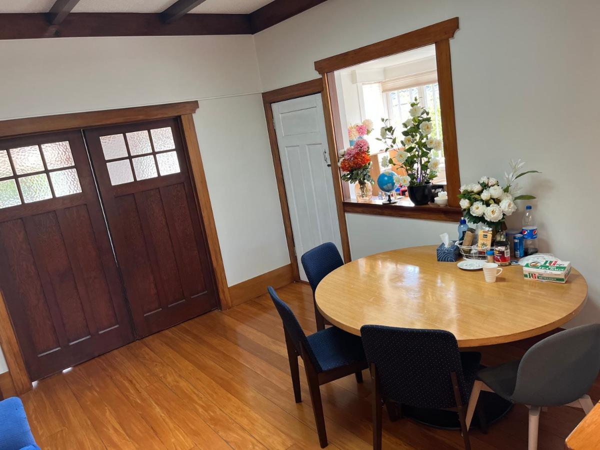 Bayswater Homestay Оукланд Екстериор снимка