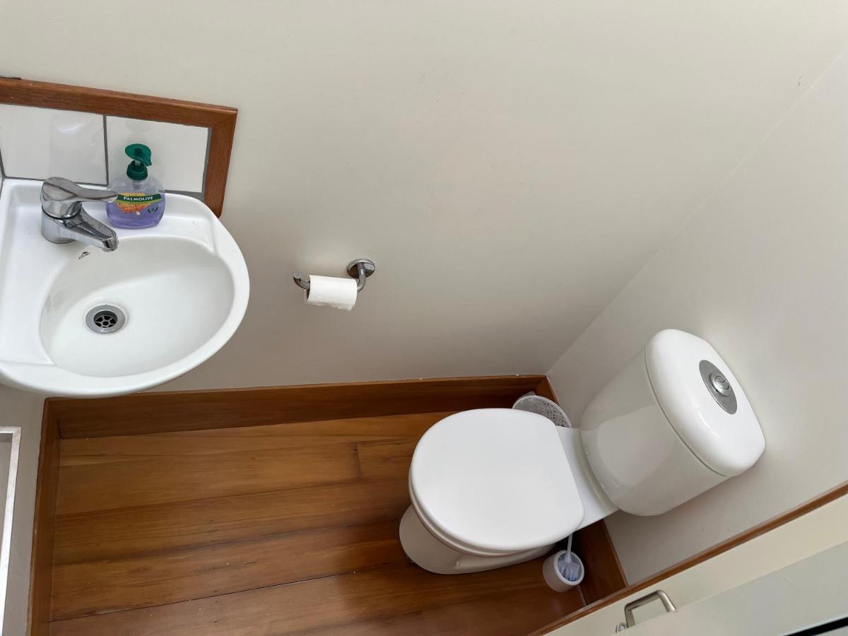 Bayswater Homestay Оукланд Екстериор снимка