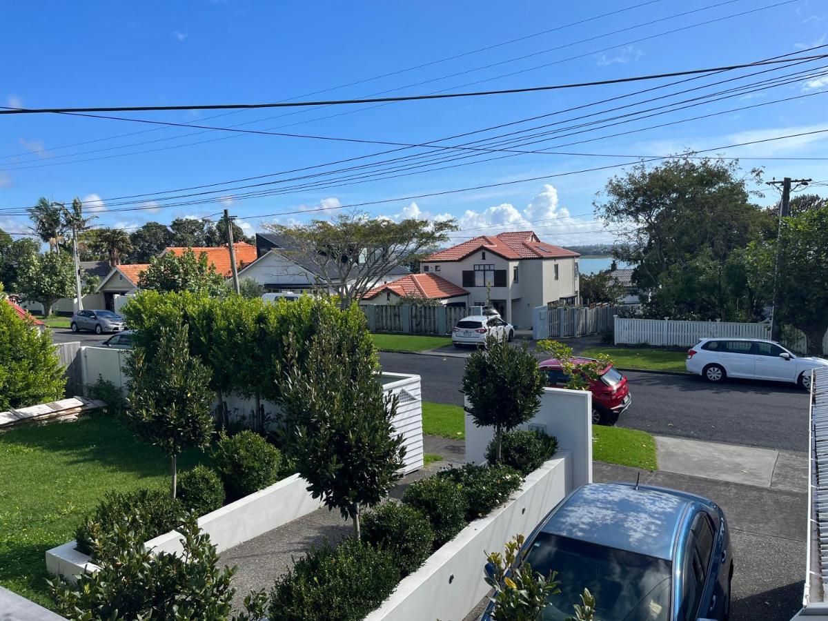 Bayswater Homestay Оукланд Екстериор снимка